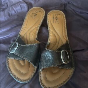 b.o.c. Women's Brown Sandals